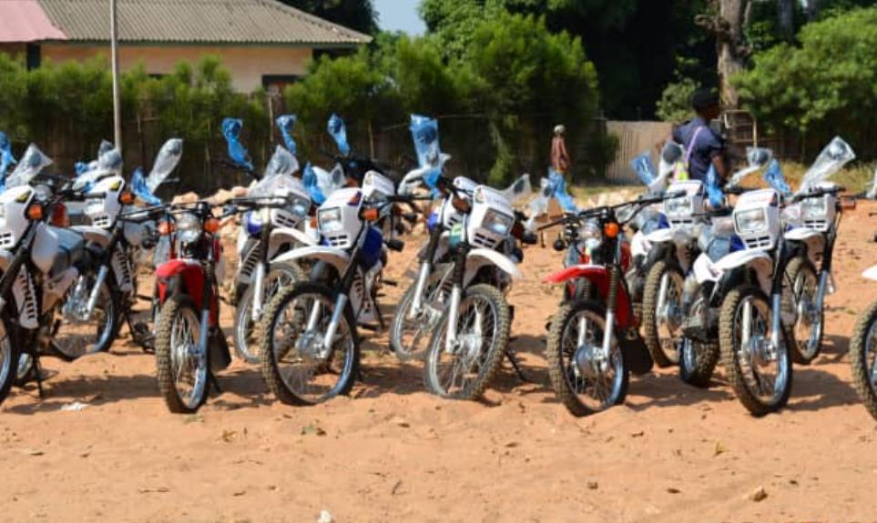 Lomami Les Zones De Santé Dotées De Plus De 30 Motos Pour Faciliter La Mobilité Du Personnel 