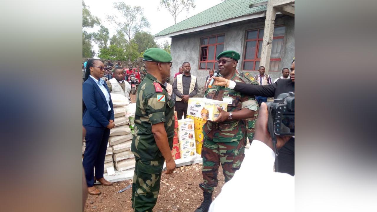 RDC-M23 : début de la distribution de l'assistance du président angolais, Joao Lourenço aux déplacés de guerre RDC-M23 : début de la distribution de l'assistance du président angolais, Joao Lourenço aux déplacés de guerre