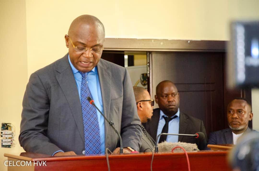 Assemblée provinciale de Kinshasa : Gentiny Ngobila présente le projet d'édit budgétaire 2023