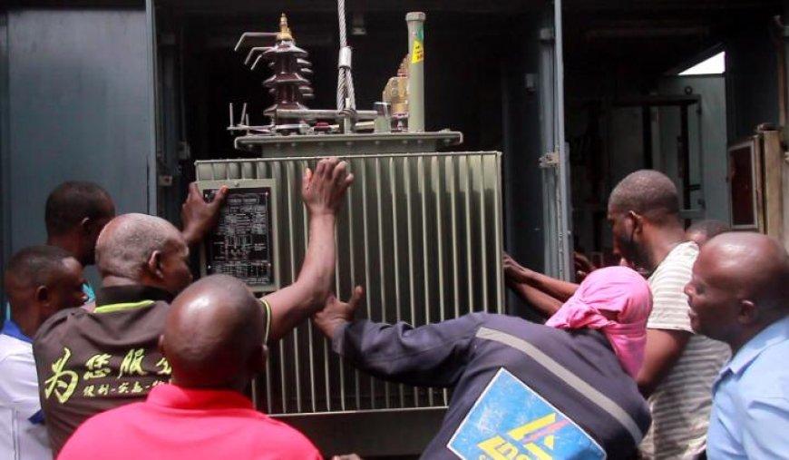 Desserte en électricité à Kinshasa : la SNEL dote le quartier Yolo-Sud d’un transformateur de 630 KW Desserte en électricité à Kinshasa : la SNEL dote le quartier Yolo-Sud d’un transformateur de 630 KW
