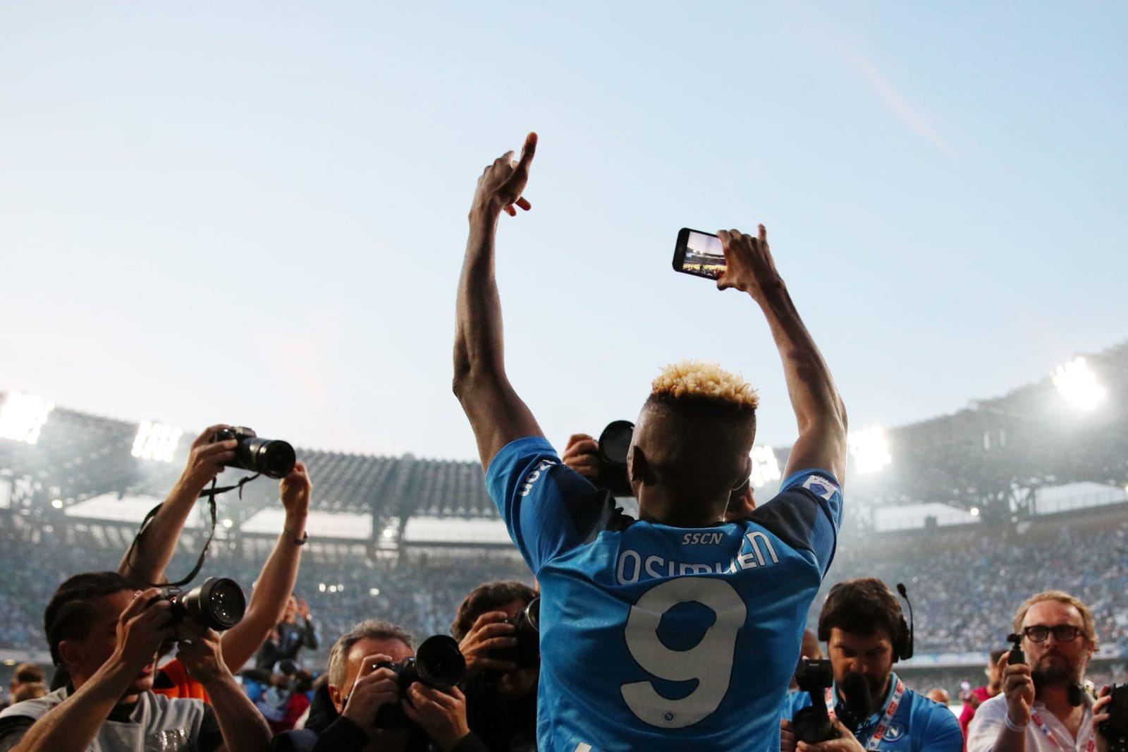Italie
Serie A : Osimhen en course avec Leao et Martinez pour le titre de meilleur joueur de la saison Italie Serie A : Osimhen en course avec Leao et Martinez pour le titre de meilleur joueur de la saison