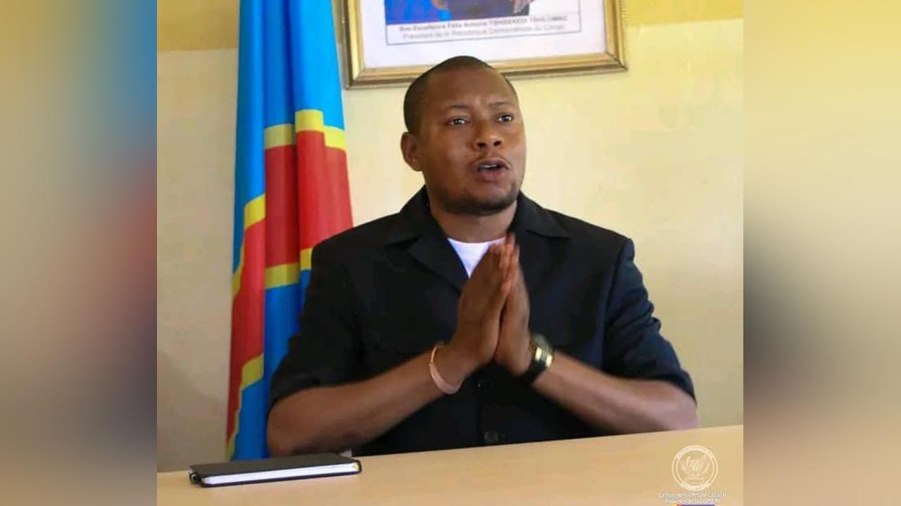 Lomami : pour n’avoir pas participé à la messe du 30 juin, le dircab du gouverneur Nathan Ilunga suspendu Lomami : pour n’avoir pas participé à la messe du 30 juin, le dircab du gouverneur Nathan Ilunga suspendu