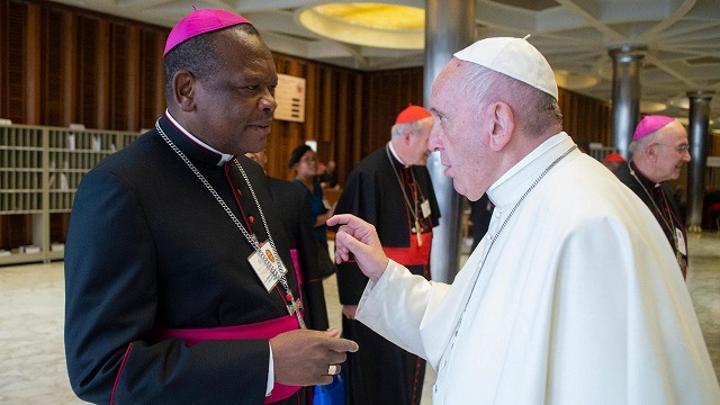 La nomination de deux évêques auxiliaires de l’Archidiocèse de Kinshasa serait-elle une réponse du Pape François au déficit de temps matériel dont ferait montre le Cardinal Ambongo pour s’occuper de l’Église ? Faux! La nomination de deux évêques auxiliaires de l’Archidiocèse de Kinshasa serait-elle une réponse du Pape François au déficit de temps matériel dont ferait montre le Cardinal Ambongo pour s’occuper de l’Église ? Faux!