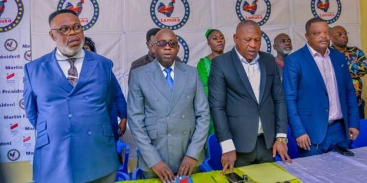 Lamuka accuse la CENI de cacher le contenu réel du fichier électoral pour « opérer la tricherie en faveur de Félix Tshisekedi » Lamuka accuse la CENI de cacher le contenu réel du fichier électoral pour « opérer la tricherie en faveur de Félix Tshisekedi »