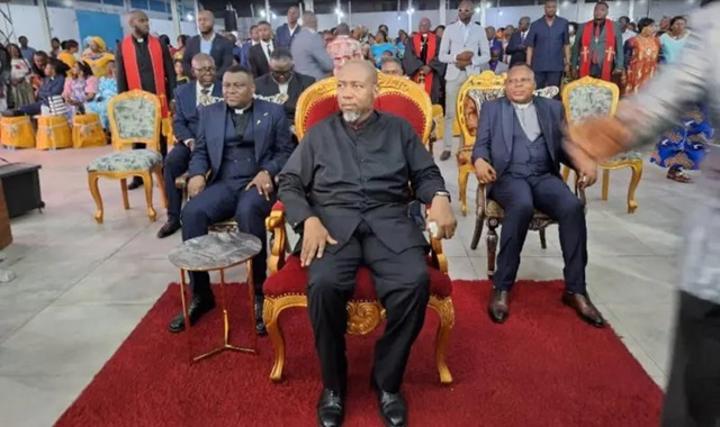 Pour détournement des ressources confessionnelles : Dodo Kamba remplacé au poste de représentant légal de l’Eglise du réveil au Congo par le Révérend Paul David Olangi Pour détournement des ressources confessionnelles : Dodo Kamba remplacé au poste de représentant légal de l’Eglise du réveil au Congo par le Révérend Paul David Olangi