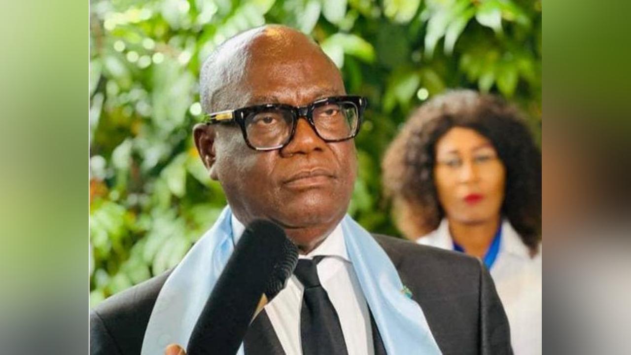Kin-Kiey Mulumba, de « Kabila Désir » à « Tshisekedi mon Choix » Kin-Kiey Mulumba, de « Kabila Désir » à « Tshisekedi mon Choix »