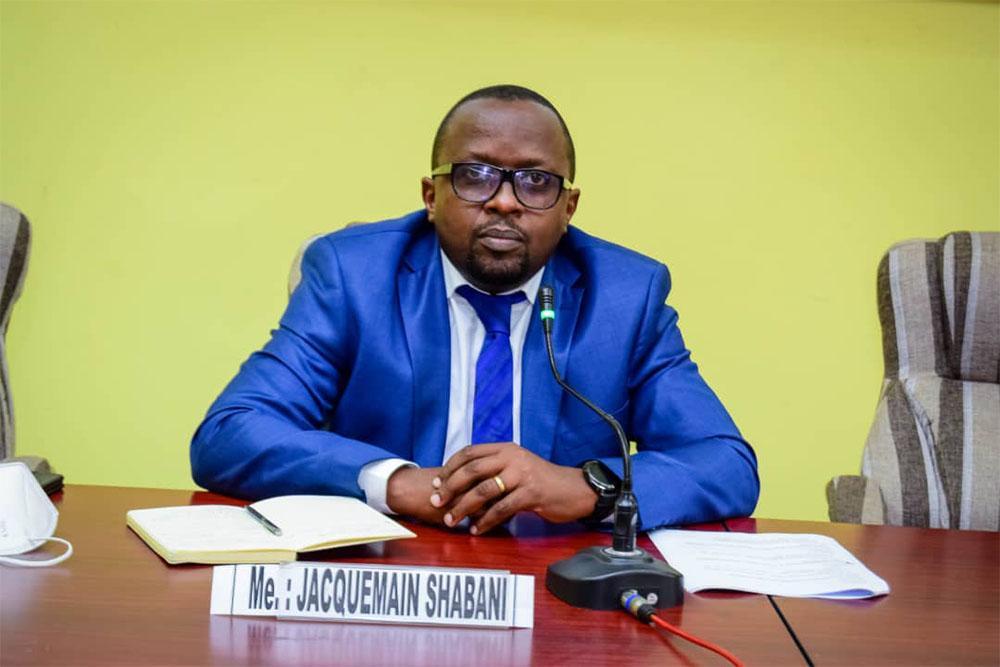 Présidentielle 2023 : Me Jacquemain Shabani rallie les chefs coutumiers Ne-Kongo à la candidature de Félix Tshisekedi Présidentielle 2023 : Me Jacquemain Shabani rallie les chefs coutumiers Ne-Kongo à la candidature de Félix Tshisekedi