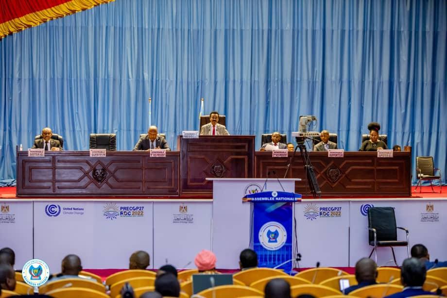 L'Assemblée nationale autorise une énième prorogation de l'état de siège en Ituri et au Nord-Kivu L'Assemblée nationale autorise une énième prorogation de l'état de siège en Ituri et au Nord-Kivu