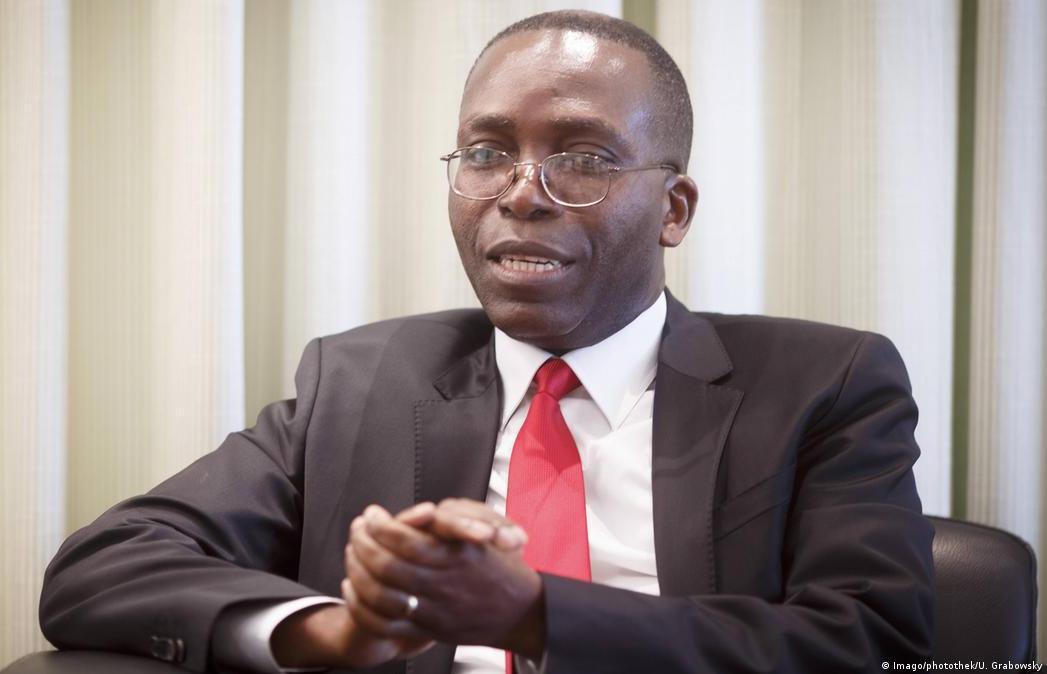 Affaire Bukanga-Lonzo : Champ libre à Matata Ponyo pour la présidentielle, l’affaire renvoyée au 18 mars 2024 Affaire Bukanga-Lonzo : Champ libre à Matata Ponyo pour la présidentielle, l’affaire renvoyée au 18 mars 2024