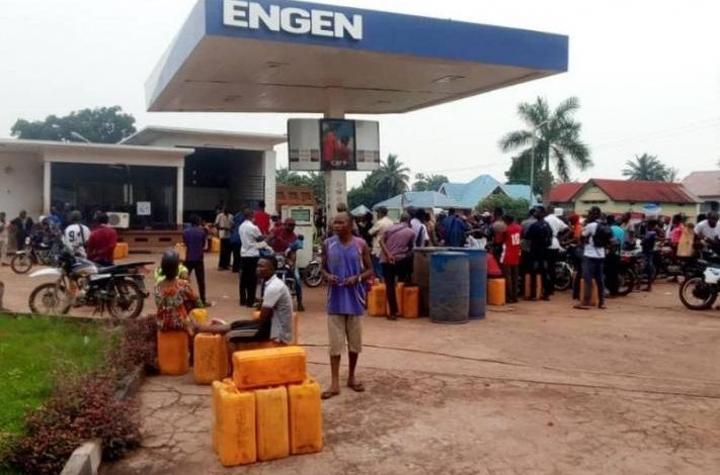Élections 2023 : Les descentes des candidats au Kasaï Central à la base de la hausse de prix des produits pétroliers Élections 2023 : Les descentes des candidats au Kasaï Central à la base de la hausse de prix des produits pétroliers