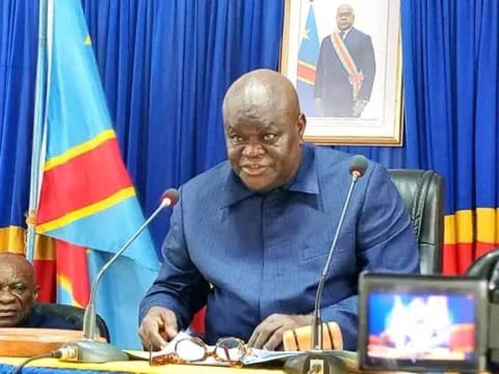 Présidentielle 2023 : Entre Tshisekedi et Katumbi, Mvuemba dans l'embarras Présidentielle 2023 : Entre Tshisekedi et Katumbi, Mvuemba dans l'embarras