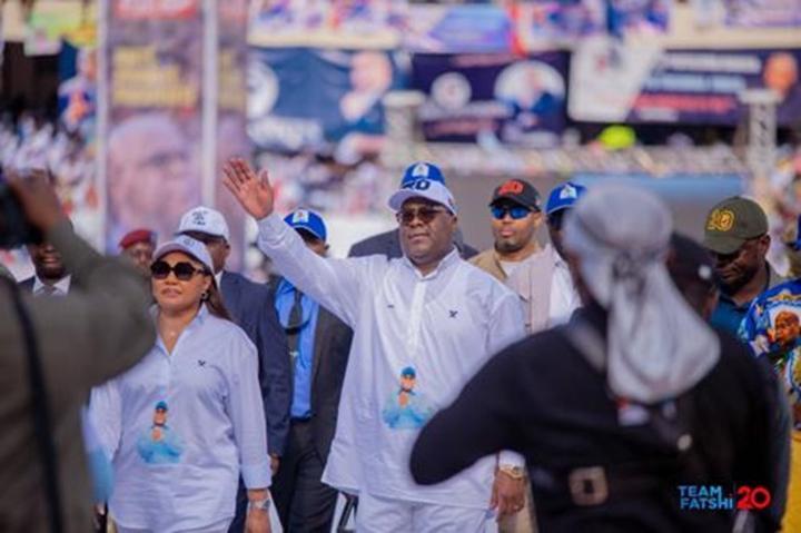Présidentielle : 6,4 millions d’emplois seront créés, si le candidat Félix Tshisekedi est réélu (Programme) Présidentielle : 6,4 millions d’emplois seront créés, si le candidat Félix Tshisekedi est réélu (Programme)
