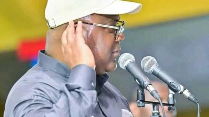 Tshisekedi tacle Katumbi à Kindu : « Méfiez-vous des candidats soutenus par nos ennemis, qui prétendent engager un dialogue avec le M23. Restez vigilants face aux discours trompeurs » Tshisekedi tacle Katumbi à Kindu : « Méfiez-vous des candidats soutenus par nos ennemis, qui prétendent engager un dialogue avec le M23. Restez vigilants face aux discours trompeurs »
