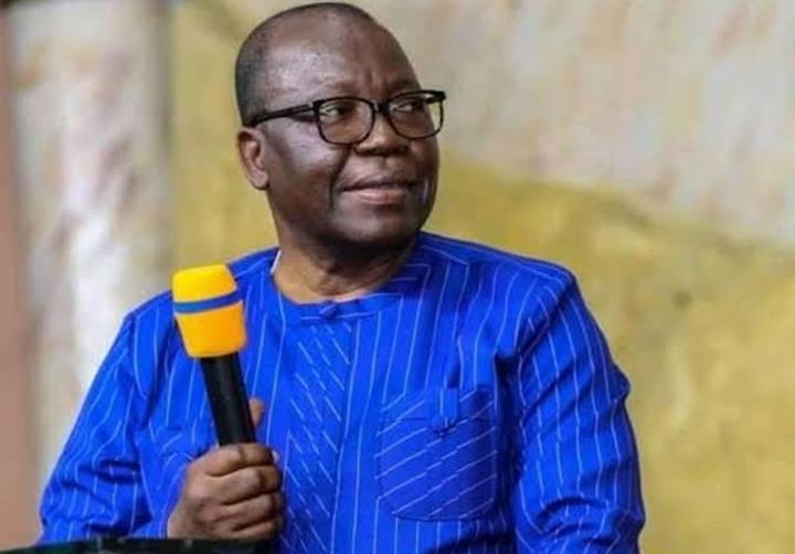 « Je suis le seul candidat désigné par Dieu pour diriger la RDC » (Pasteur Ngalasi) « Je suis le seul candidat désigné par Dieu pour diriger la RDC » (Pasteur Ngalasi)