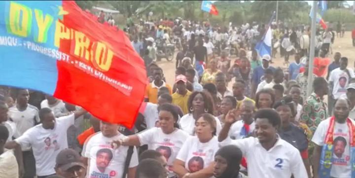 Présidentielle 2023 : à l’étape du grand Bandundu, Me Constant Mutamba a appelé à lutter contre les antivaleurs qui freinent le développement du pays ! Présidentielle 2023 : à l’étape du grand Bandundu, Me Constant Mutamba a appelé à lutter contre les antivaleurs qui freinent le développement du pays !