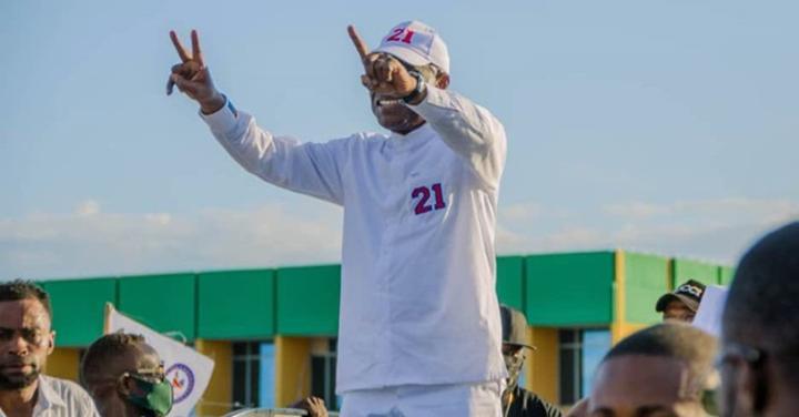 Campagne électorale : Fayulu communie avec les Boyomais Campagne électorale : Fayulu communie avec les Boyomais