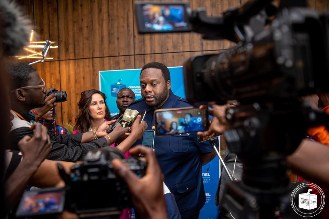 Elections 2023 : le candidat Président Patrice Majondo veut amener les jeunes à redéfinir l’avenir de la RDC Elections 2023 : le candidat Président Patrice Majondo veut amener les jeunes à redéfinir l’avenir de la RDC