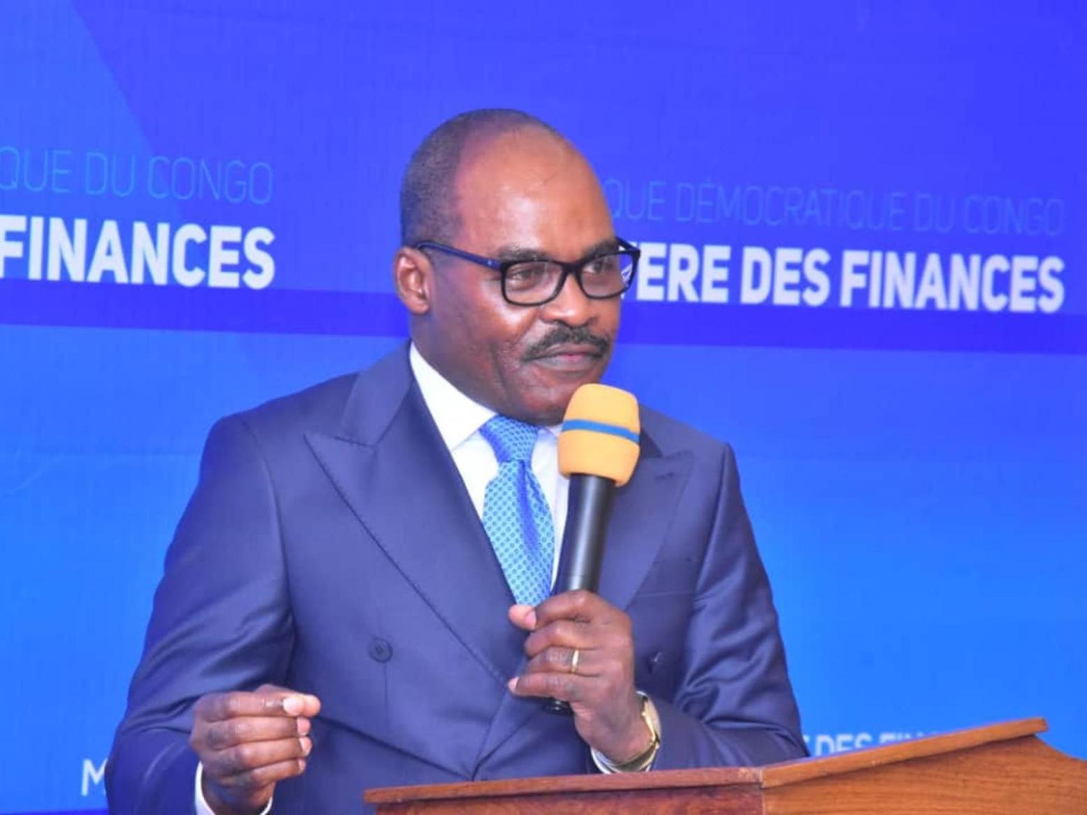 Chute du cobalt : plaidoyer pour la transformation locale de ce minerai en RDC (Nicolas Kazadi) Chute du cobalt : plaidoyer pour la transformation locale de ce minerai en RDC (Nicolas Kazadi)