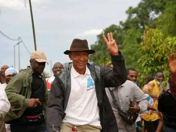 Campagne électorale/Equateur : Moïse Katumbi installe son quartier général à Mbandaka pour se rapprocher de ses objectifs Campagne électorale/Equateur : Moïse Katumbi installe son quartier général à Mbandaka pour se rapprocher de ses objectifs