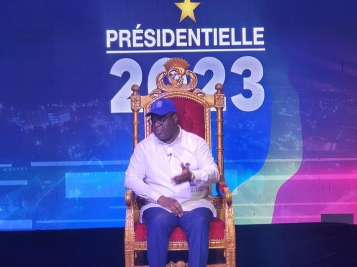 Élections 2023 : Félix Antoine Tshisekedi promet l'amélioration des conditions socio-économiques des enseignants de la maternelle jusqu'au secondaire ainsi que l'accès aux soins de santé primaire. Élections 2023 : Félix Antoine Tshisekedi promet l'amélioration des conditions socio-économiques des enseignants de la maternelle jusqu'au secondaire ainsi que l'accès aux soins de santé primaire.