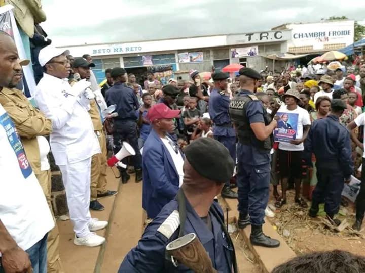 ”Nous devons réserver exclusivement la fonction de président de la République aux congolais de père et mère et d’épouse ”Nous devons réserver exclusivement la fonction de président de la République aux congolais de père et mère et d’épouse