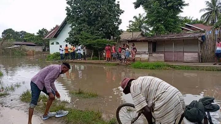 Tshopo : plus de 3000 enfants de moins de 5 ans exposés à des maladies après les inondations à Isangi Tshopo : plus de 3000 enfants de moins de 5 ans exposés à des maladies après les inondations à Isangi