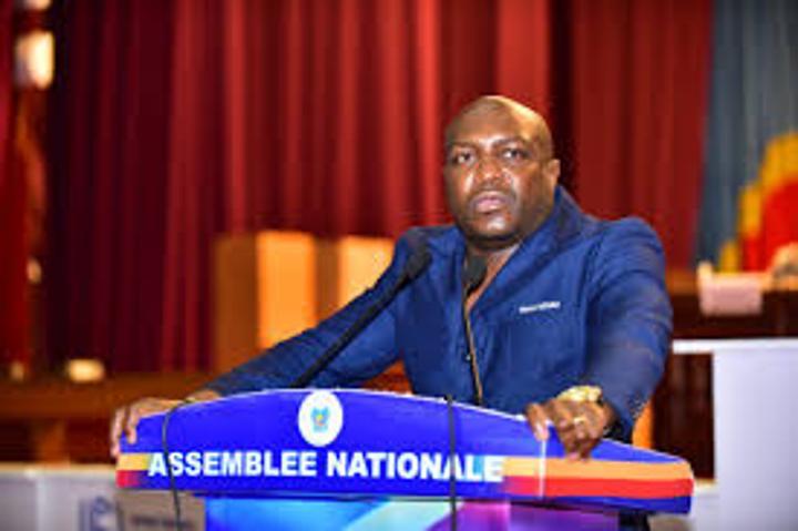 Démission du député national Nanou Memba de l’Union Sacrée Démission du député national Nanou Memba de l’Union Sacrée