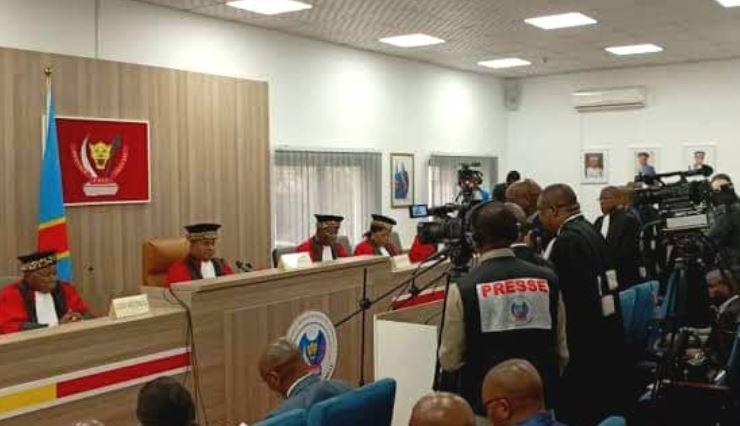 La cour constitutionnelle déclare non fondée la requête de 7 candidats-présidents portant irrégularités du processus électoral La cour constitutionnelle déclare non fondée la requête de 7 candidats-présidents portant irrégularités du processus électoral
