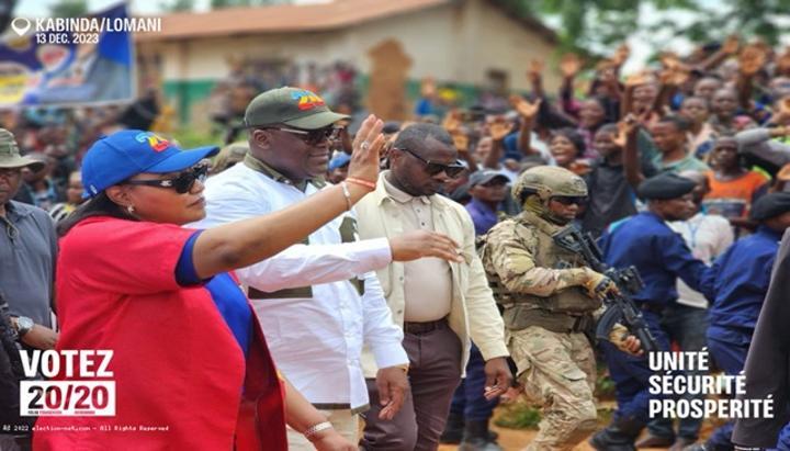 Lomami : les failles techniques du meeting de Félix Tshisekedi énervent la population à Mwene-Ditu Lomami : les failles techniques du meeting de Félix Tshisekedi énervent la population à Mwene-Ditu