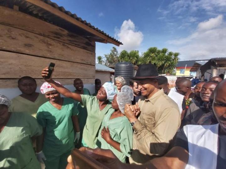 Gros plan sur les œuvres sociales de Moïse Katumbi à travers la RD-Congo depuis 2000 Gros plan sur les œuvres sociales de Moïse Katumbi à travers la RD-Congo depuis 2000