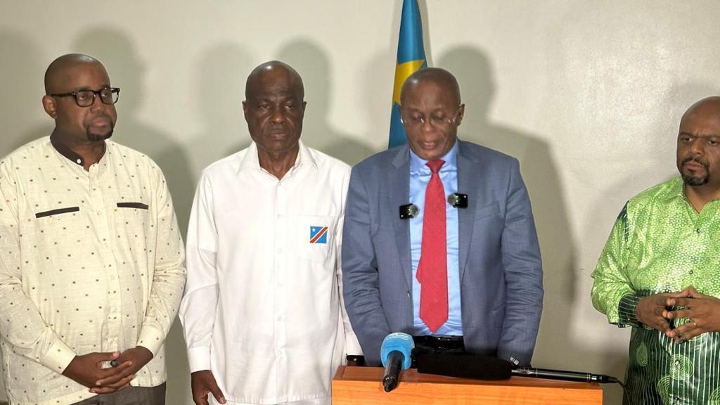 Élections 2023: le camp Fayulu n'exclut pas l'option de s'associer avec le bloc Katumbi pour exiger l'annulation des scrutins Élections 2023: le camp Fayulu n'exclut pas l'option de s'associer avec le bloc Katumbi pour exiger l'annulation des scrutins