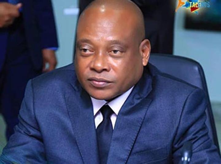 Bureau définitif de l’Assemblée nationale : après l’arbitrage de Tshisekedi, Mbikayi crie à la victoire et lâche « seule la lutte libère » ! Bureau définitif de l’Assemblée nationale : après l’arbitrage de Tshisekedi, Mbikayi crie à la victoire et lâche « seule la lutte libère » !