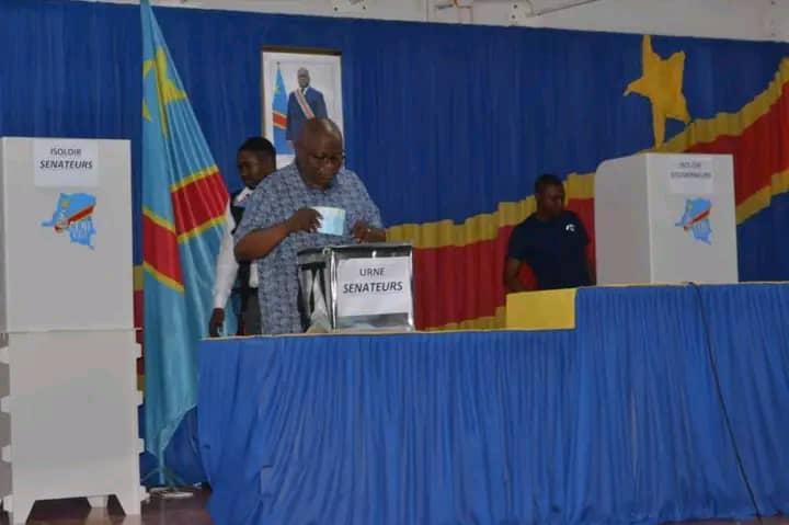 Processus électoral : l'élection des sénateurs de l’Equateur et de l’Ituri ainsi que celle du gouverneur et du vice-gouverneur de l’Equateur confirmées pour le 24 mai prochain Processus électoral : l'élection des sénateurs de l’Equateur et de l’Ituri ainsi que celle du gouverneur et du vice-gouverneur de l’Equateur confirmées pour le 24 mai prochain