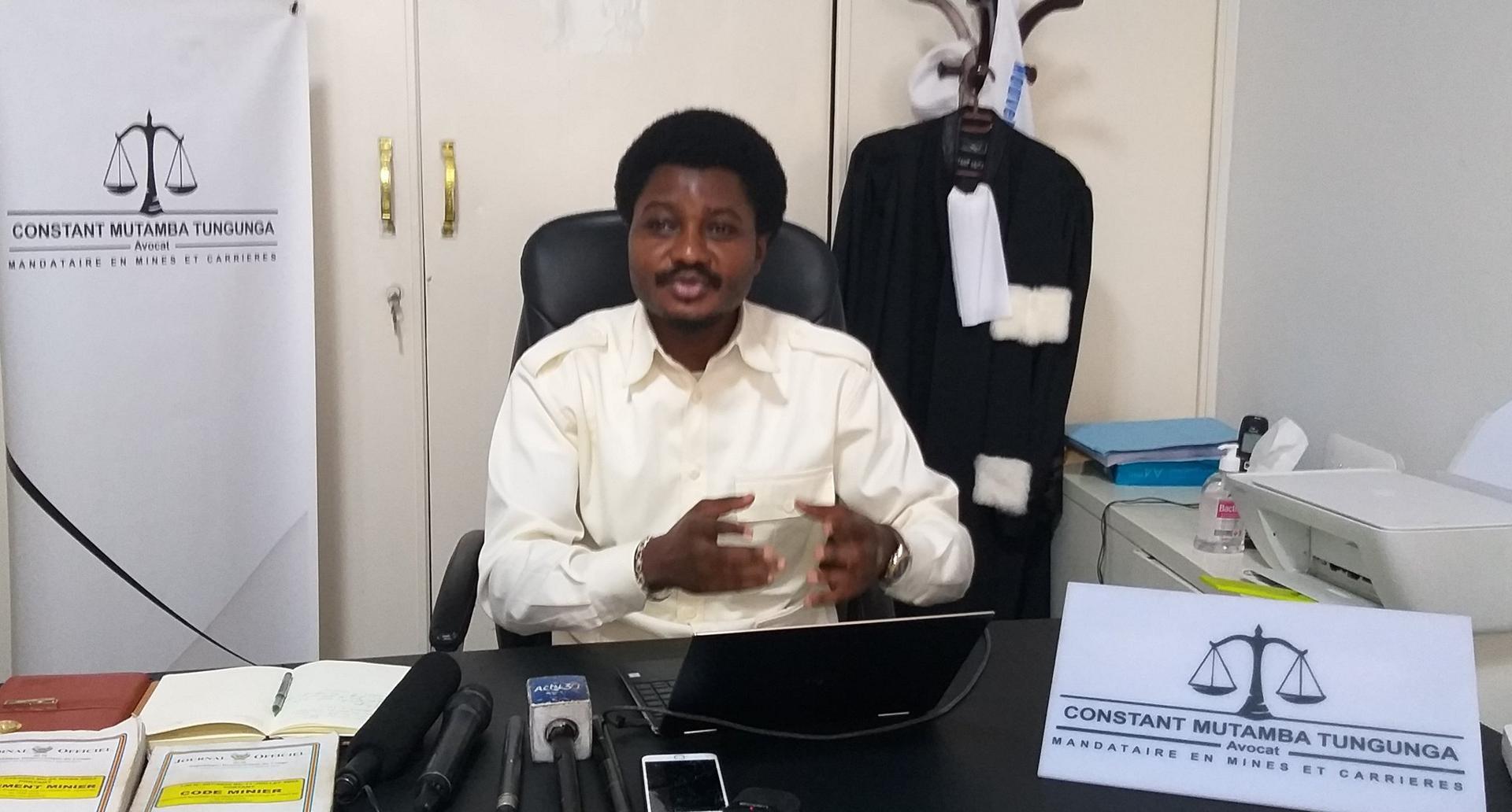 Gouvernement Suminwa : oublié lors de la lecture de l’ordonnance, le ministère de la justice revient à l’opposant Constant Mutamba Gouvernement Suminwa : oublié lors de la lecture de l’ordonnance, le ministère de la justice revient à l’opposant Constant Mutamba