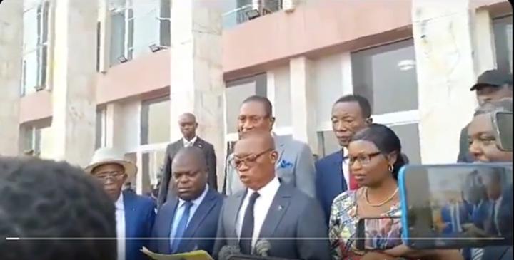 Gouvernement Suminwa : le Maniema absent, les députés nationaux se remettent à la sagesse de Félix Tshisekedi Gouvernement Suminwa : le Maniema absent, les députés nationaux se remettent à la sagesse de Félix Tshisekedi