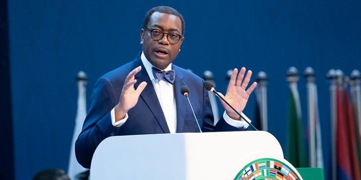 Fuites des capitaux: « Toute entreprise qui travaille en Afrique doit payer l’impôt en Afrique », Akinwumi Adesina, président de la BAD Fuites des capitaux: « Toute entreprise qui travaille en Afrique doit payer l’impôt en Afrique », Akinwumi Adesina, président de la BAD