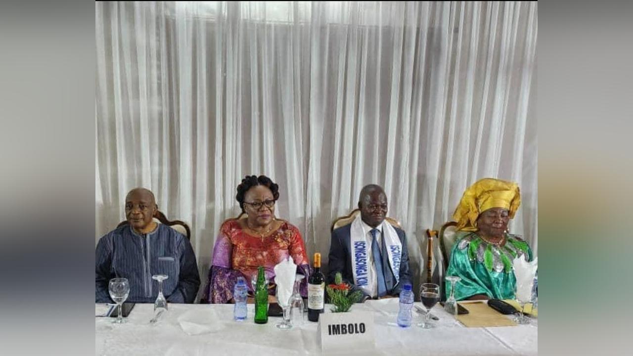 Esu : ”Je suis là pour servir la nation congolaise”, rappelle la ministre de l’Esu, Marie-Thérèse Sombo Ayane Safi Esu : ”Je suis là pour servir la nation congolaise”, rappelle la ministre de l’Esu, Marie-Thérèse Sombo Ayane Safi