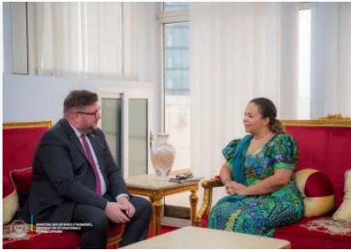 RDC-Suisse : « Nous avons des sujets d’intérêt commun que nous devons promouvoir et les faire avancer » (Ambassadeur Suisse) RDC-Suisse : « Nous avons des sujets d’intérêt commun que nous devons promouvoir et les faire avancer » (Ambassadeur Suisse)
