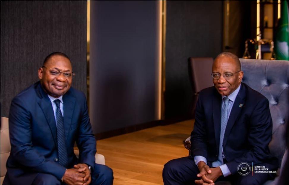 Firmin Mvonde S'engage Pour Une Justice Équitable Firmin Mvonde S'engage Pour Une Justice Équitable