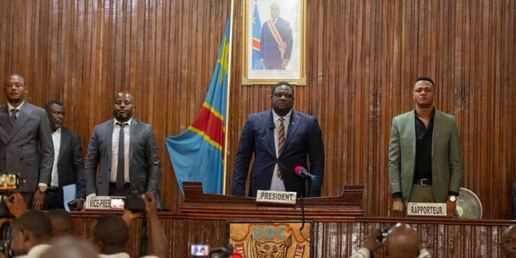 Crise Institutionnelle Au Kasaï Oriental Députés Désavouent Gouverneur Crise Institutionnelle Au Kasaï Oriental Députés Désavouent Gouverneur