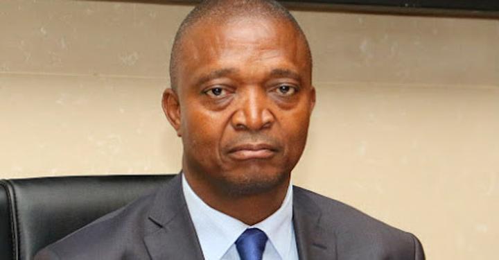 Tenir Et Résister, Le Mot D'Ordre De Shadary Tenir Et Résister, Le Mot D'Ordre De Shadary