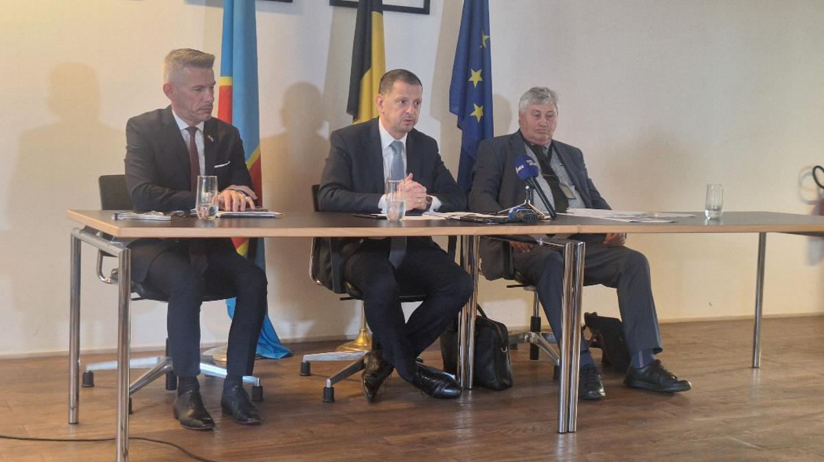 Belgique Alerte Sur Intermédiaires Visa Schengen à Kinshasa Belgique Alerte Sur Intermédiaires Visa Schengen à Kinshasa