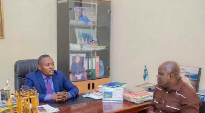 Tshopo: Centre de Scannage d’Exetat à Kisangani Tshopo: Centre de Scannage d'Exetat à Kisangani