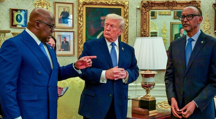 Offensive du M23 à Uvira: Crise politique à Kinshasa Offensive du M23 à Uvira: Crise politique à Kinshasa