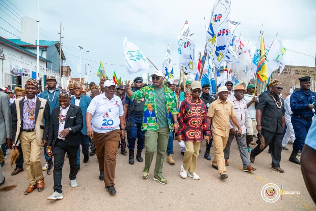 Marche Pacifique à Kalemie Contre l'Agression Rwandaise Marche Pacifique à Kalemie Contre l'Agression Rwandaise