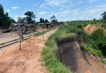 Noël Triste à Kimvula à Cause de l’Enclavement Noël Triste à Kimvula à Cause de l'Enclavement