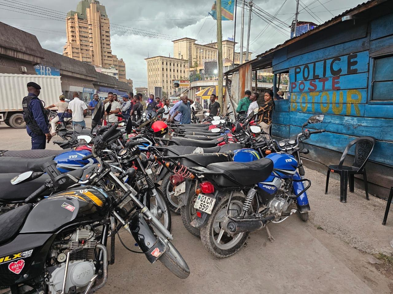 Insalubrité à Kinshasa et Rôle de la Police dans le Problème Insalubrité à Kinshasa et Rôle de la Police dans le Problème