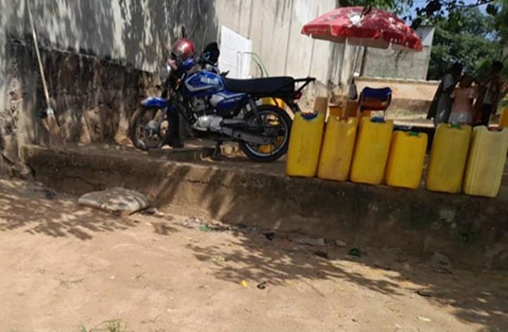 Mont-Ngafula: Difficultés d'Approvisionnement en Eau Mont-Ngafula: Difficultés d'Approvisionnement en Eau