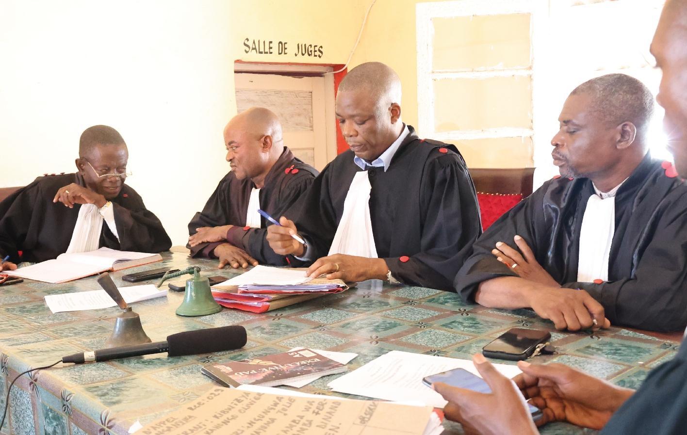 Audiences en Flagrance Contre 3 Magistrats au Haut-Katanga Audiences en Flagrance Contre 3 Magistrats au Haut-Katanga