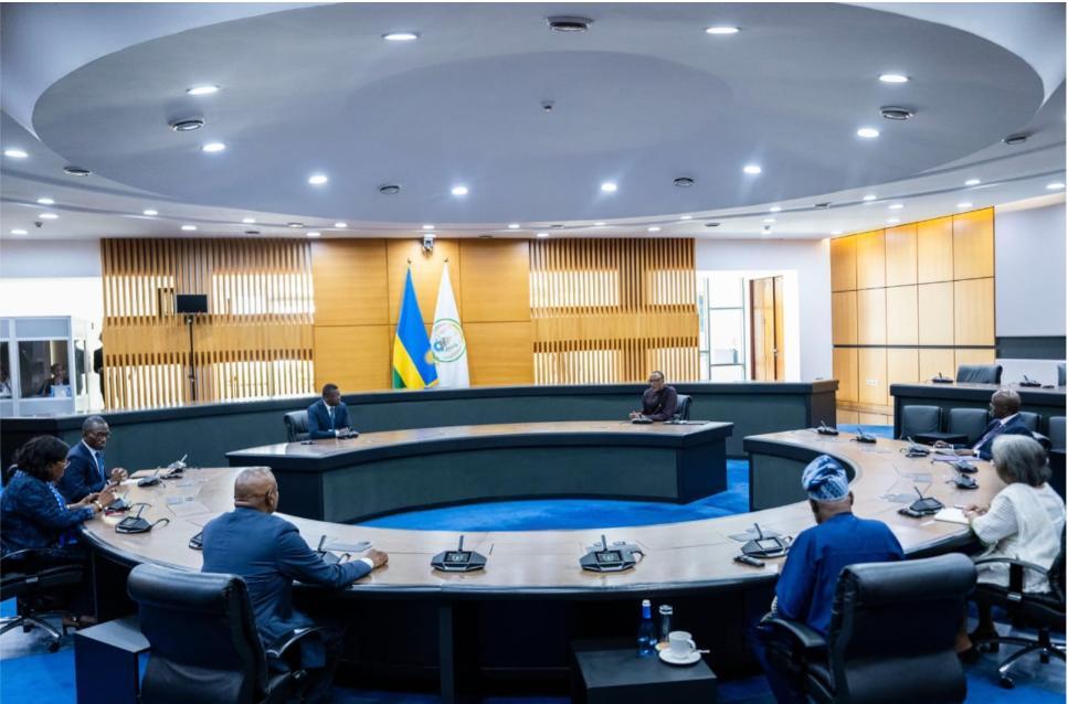 Facilitateurs de l'UA à Kigali après Kinshasa Facilitateurs de l'UA à Kigali après Kinshasa